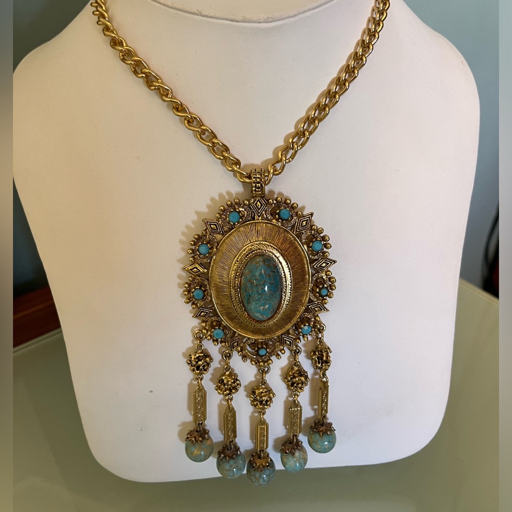 Vintage pendant